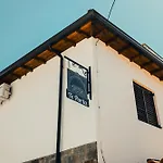 Te Porta بيت ريفي *