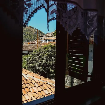 Te Porta 宾馆 培拉特